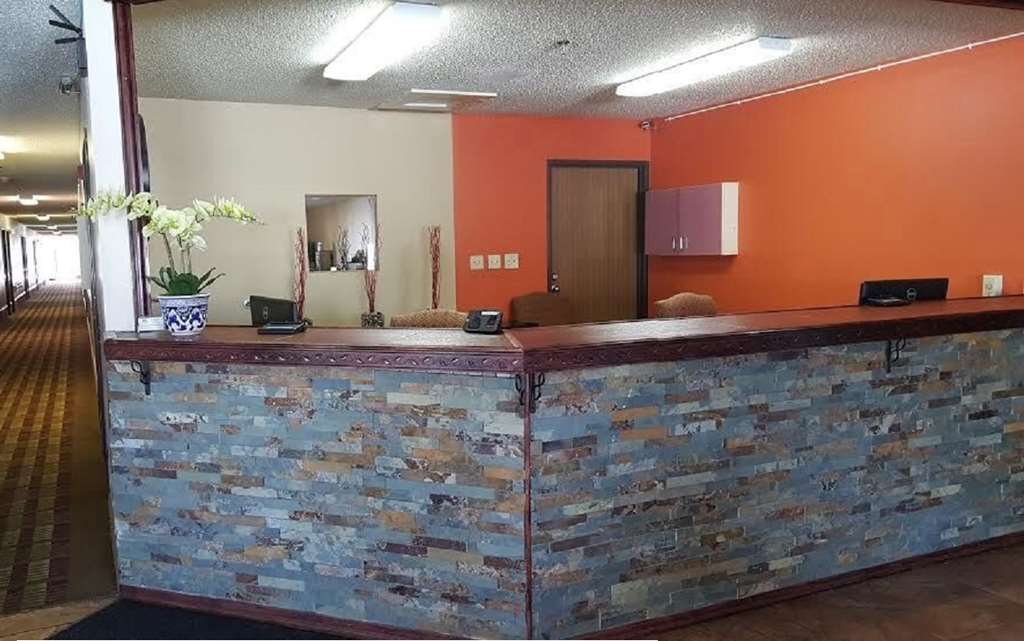 Cheyenne Guest Inn Interior photo